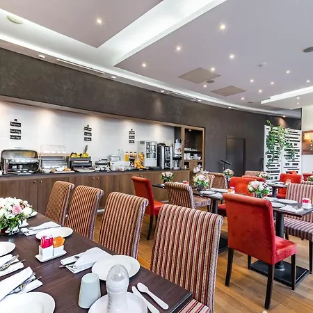 De Berny Hotel 4*