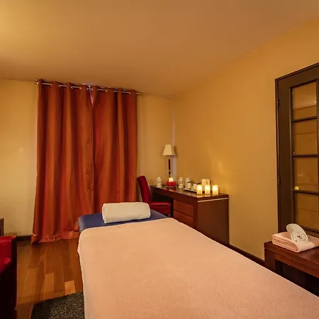 De Berny 4*