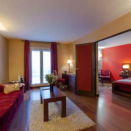 Hotel De Berny 4*